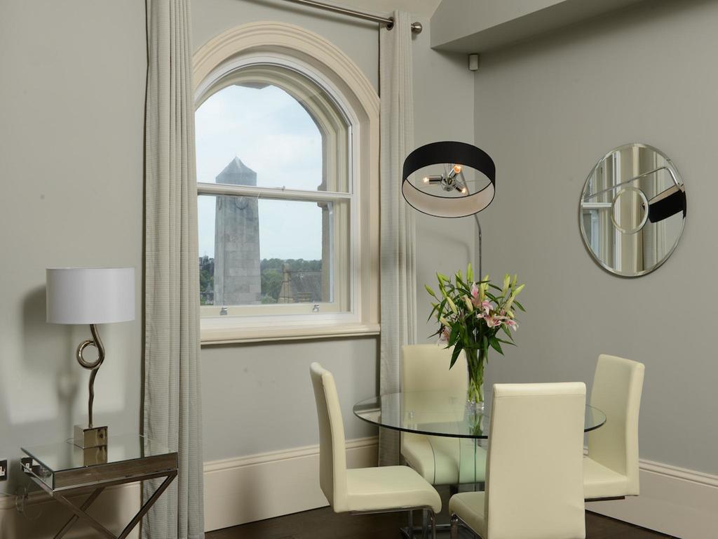 Prospect Crescent Apartment Харогейт Екстериор снимка